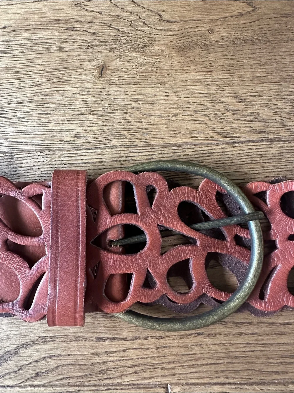 New Garnet Hill Laser Cut Leather Wide Belt Brass Finish Buckle Sz 34